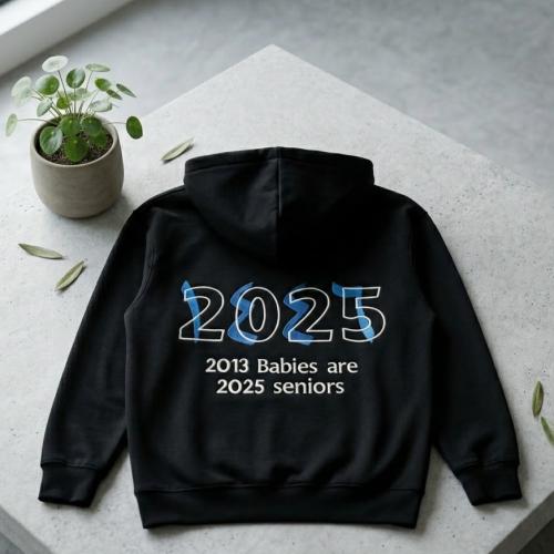 بلوفر التخرج