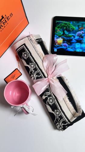 سكارف نسائي