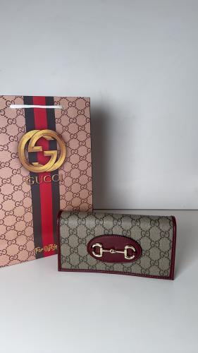 حقيبة نسائية