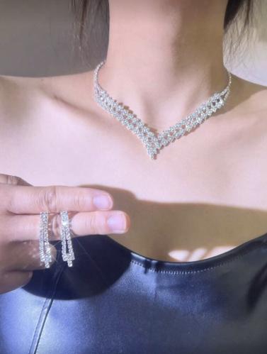 طقم اكسسوار