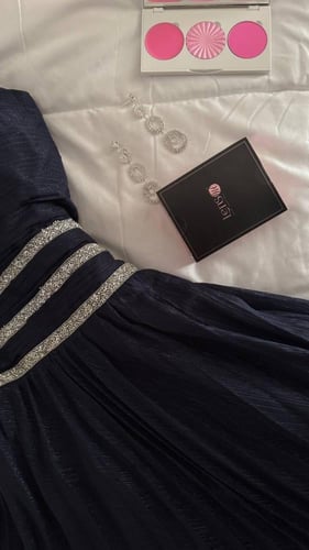 فستان كحلي انيق