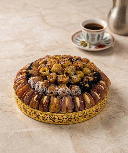 صحن تمر محشي