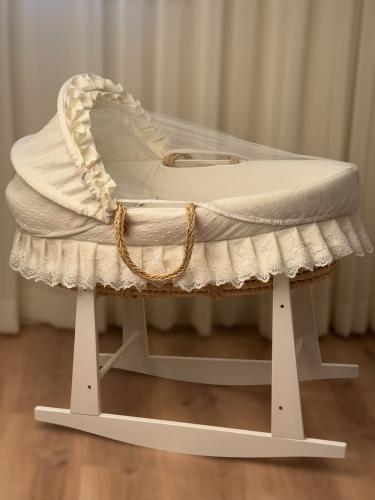 Moses basket + white wood stand