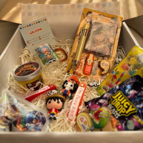 One Piece box