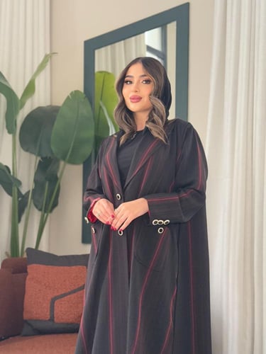 عباية D0141-اسود مخطط عنابي