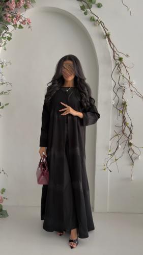 عباية D5145 - عباية بقماش كريب كوبرا بتطريز وكرستال - اسود