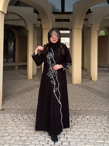 عباية D613 - بقماش كتان مطرز مخمل - ابيض