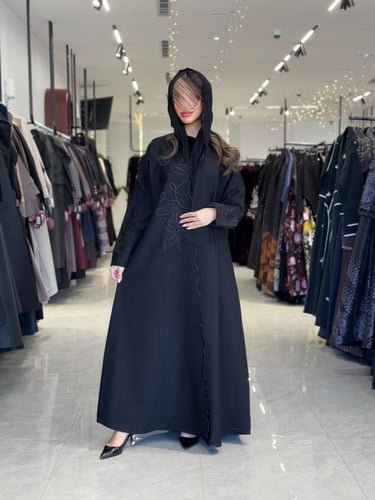 عباية D301 - اسود مطرز بأسود