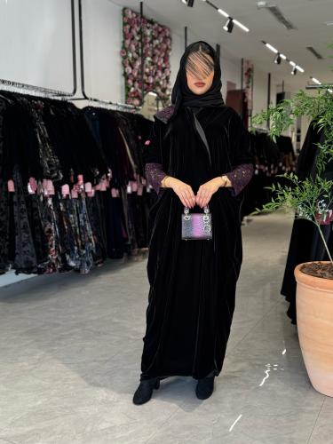 عباية D664-قماش مخمل مزين باكمام دانتيل قصة نص بشت...