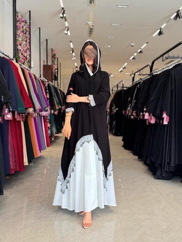 عباية D878 - بقماش رموش كوري بكلفة دانتل نص كلوش -...