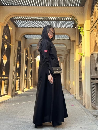 عباية D619 - قماش كتان تطريز اوراق 1