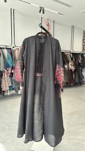 عباية D374 -اسود اكمام زهري