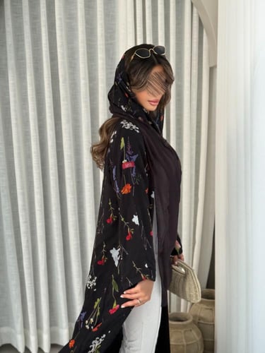 عباية D448 الهبة - اسود ورد ملون