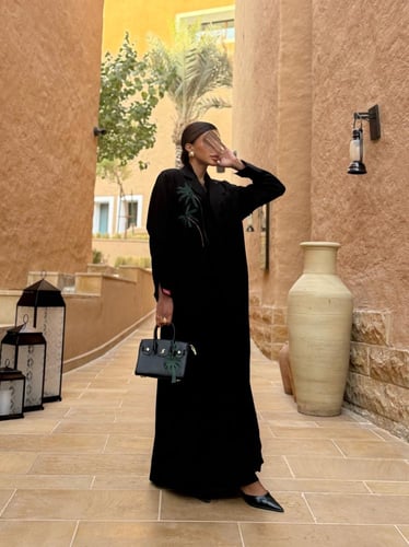 عباية D562 - اسود