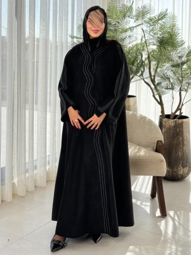 عباية D128 - اسود تحديد ابيض