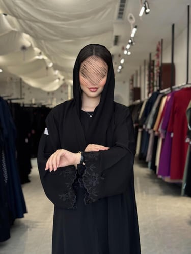 عباية D571 - قماش انترنت تطريز اكمام ربع كلوش - اس...