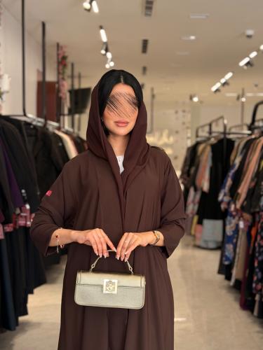 عبايه D5092 - بقماش بلاك بيري نص كلوش - بني