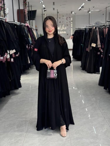 عباية D551 - تطريز اسود