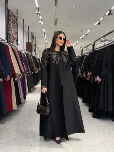 عباية D823 - بليزر بقماش كريب روان مبطن قصة ايه لا...