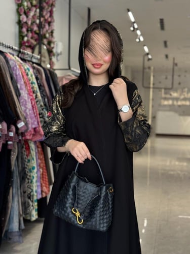 عباية D508- اسود مع ذهبي