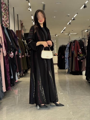 عباية D535- اسود مع تطريز 1