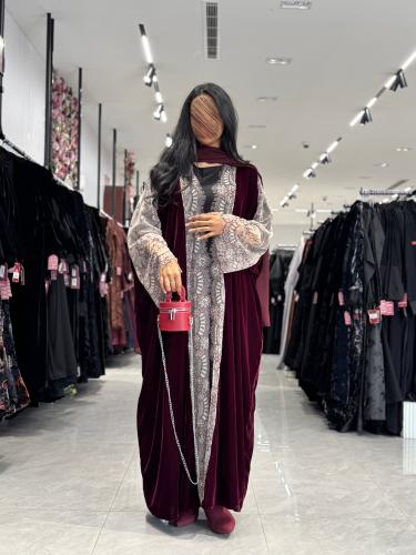 عباية D706- قماش مخمل تدخيلات الدانتيل قصة نصف بشت...