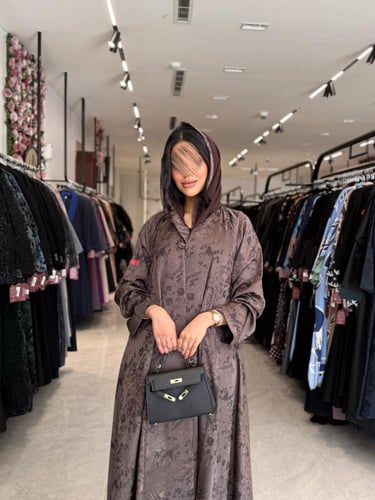 عباية D888 - بقماش جاكار ناعم دبل كلوش - بني