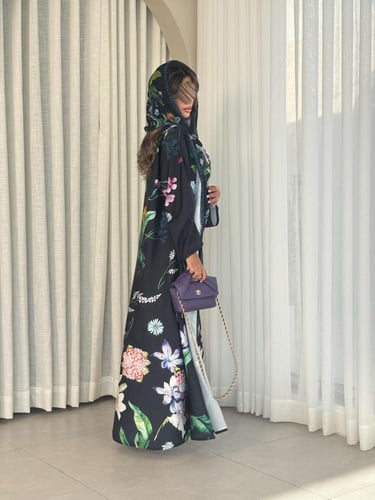 عباية D418 الهبة - اسود حرير