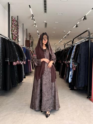 عباية D888 - بقماش جاكار ناعم دبل كلوش - بني