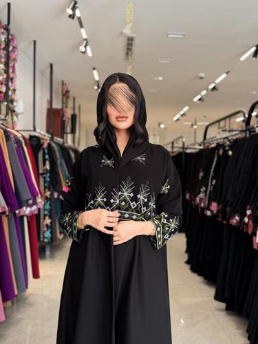 عباية D902 - بقماش ملكي نص كلوش بتطريز - زيتي مع ا...