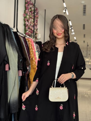 عباية D522 - اسود مطرز