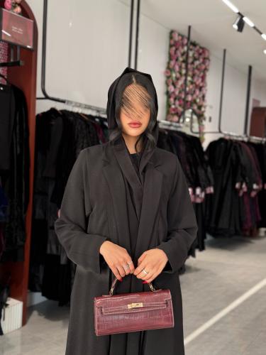 عباية D751 - بليزر بقماش كريب اندنوسي ربع كلوش بلم...