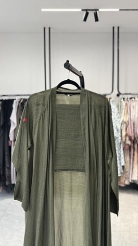 عباية D407 - زيتي