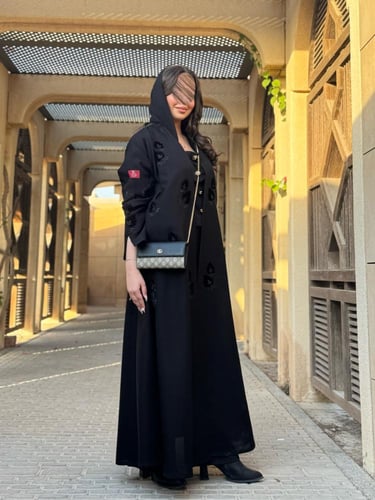 عباية D619 - قماش كتان تطريز اوراق 1