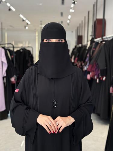 نقاب وسط مقوى خطين