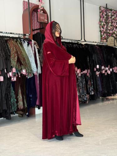 عباية D711-شتويه قماش مخمل عنابي دبل كلوش - عنابي