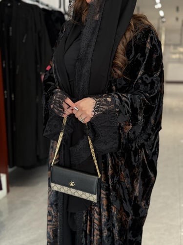 عباية D666 - نصف بشت قماش مخمل بطبعات - بني