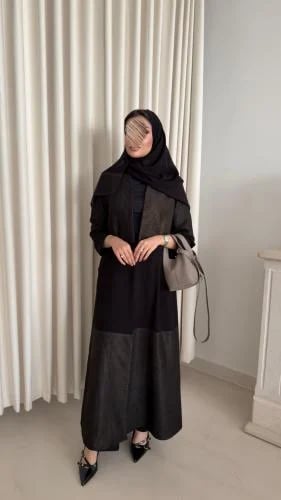 عباية D6048 -بليزر بقماش كريب كوبرا بدانتل خلية - ذهبي
