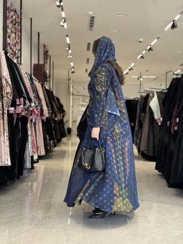 عباية D507- كحلي مورد بذهبي