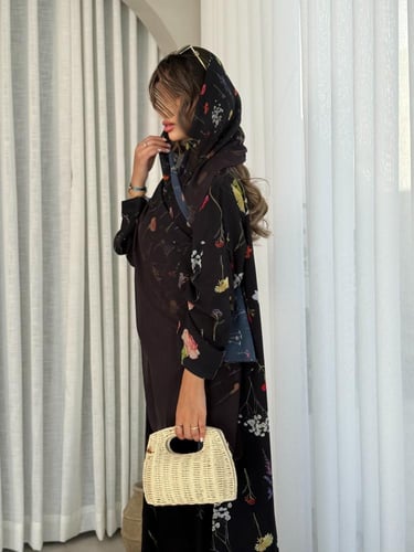 عباية D448 الهبة - اسود ورد ملون