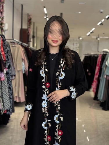 عباية D513 - تطريز ملون