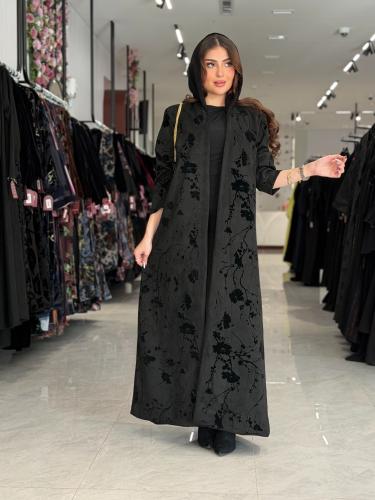 عباية D680 - شتوية قماش شامواه بطبعات مشجر - اسود