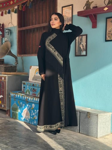 عباية هدباء D219 -ذهبي