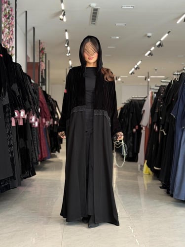 عباية D700 - عباية قماش مخمل مع كتان تدخيلات دانتل...