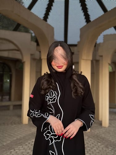 عباية D613 - بقماش كتان مطرز مخمل - ابيض