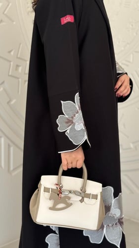 عباية D392 - فضي