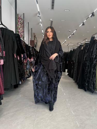 عباية D666 - نصف بشت قماش مخمل بطبعات - كحلي