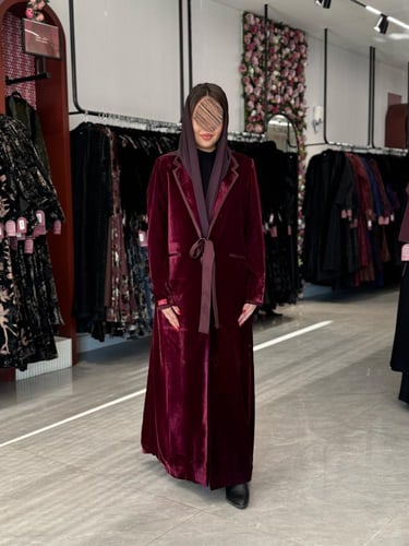 عباية D713-شتويه مخمل بليزر مبطن -عنابي