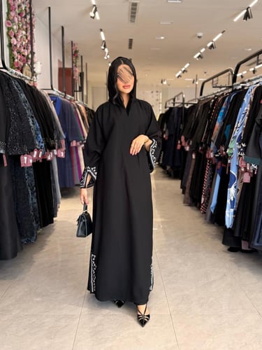 عباية D871 - نص كلوش بقماش كريب ويفر - اسود