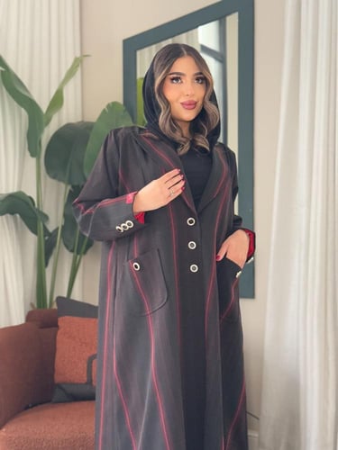 عباية D0141-اسود مخطط عنابي